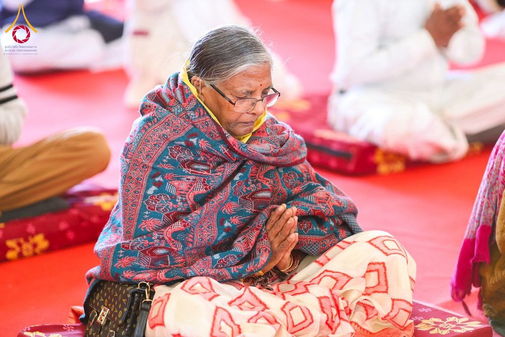 ภาพ No.283846:วันที่ 6-7 ธันวาคม พ.ศ. 2568  พิธีรับมอบหนังสือแสดงเจตจำนงถวายสิทธิครอบครองและใช้ประโยชน์วัดสันติวัน เมืองนาคปูร์  พิธีจุดโคมประทีปถวายเป็นพุทธบูชา และอุทิศบุญกุศลแด่ ดร.บี.อาร์. อัมเบดการ์  พิธีบูชาข้าวพระถ่ายทอดสดจากประเทศไทย