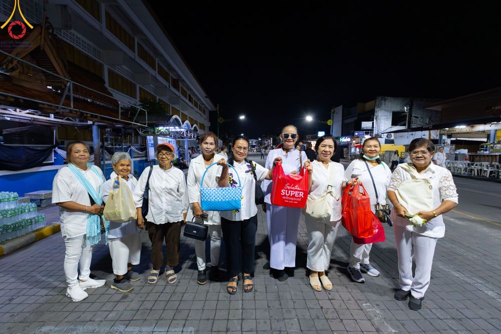 ภาพ No.311151:วันเสาร์ที่ 28 กุมภาพันธ์ พ.ศ. 2569 พิธีตักบาตรพระมหากุศล 11,250 รูป เฉลิมฉลอง 1,250 ปีศรีธรรมราชเจดีย์ สู่มรดกโลก ณ ถนนราชดำเนิน บริเวณหน้าวัดพระมหาธาตุวรมหาวิหาร อ.เมือง จ.นครศรีธรรมราช