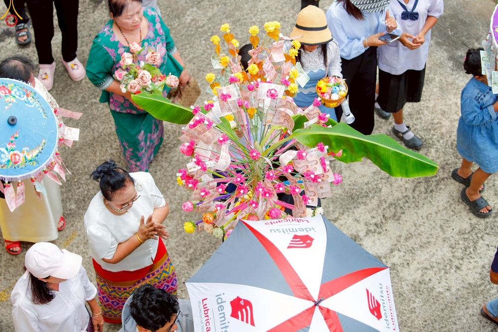 ภาพ No.257138:วันที่ 17 ตุลาคม พ.ศ. 2568 พิธีทอดกฐินสามัคคีทั่วไทย 30,000 วัด โดยคณะศิษยานุศิษย์ บูชาธรรม 81 ปี หลวงพ่อธัมมชโย ณ วัดนิคมพัฒนาราม ต.นิคมพัฒนา อ.มะนัง จ.สตูล