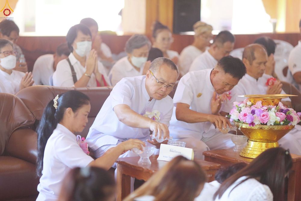 ภาพ No.272822:วันที่ 29 ตุลาคม พ.ศ. 2568 พิธีทอดกฐินสามัคคีทั่วไทย ณ วัดป่าหัวดอย ต.ท่าสาย อ.เมือง จ.เชียงราย โดยคณะศิษยานุศิษย์ บูชาธรรม 81 ปี หลวงพ่อธัมมชโย