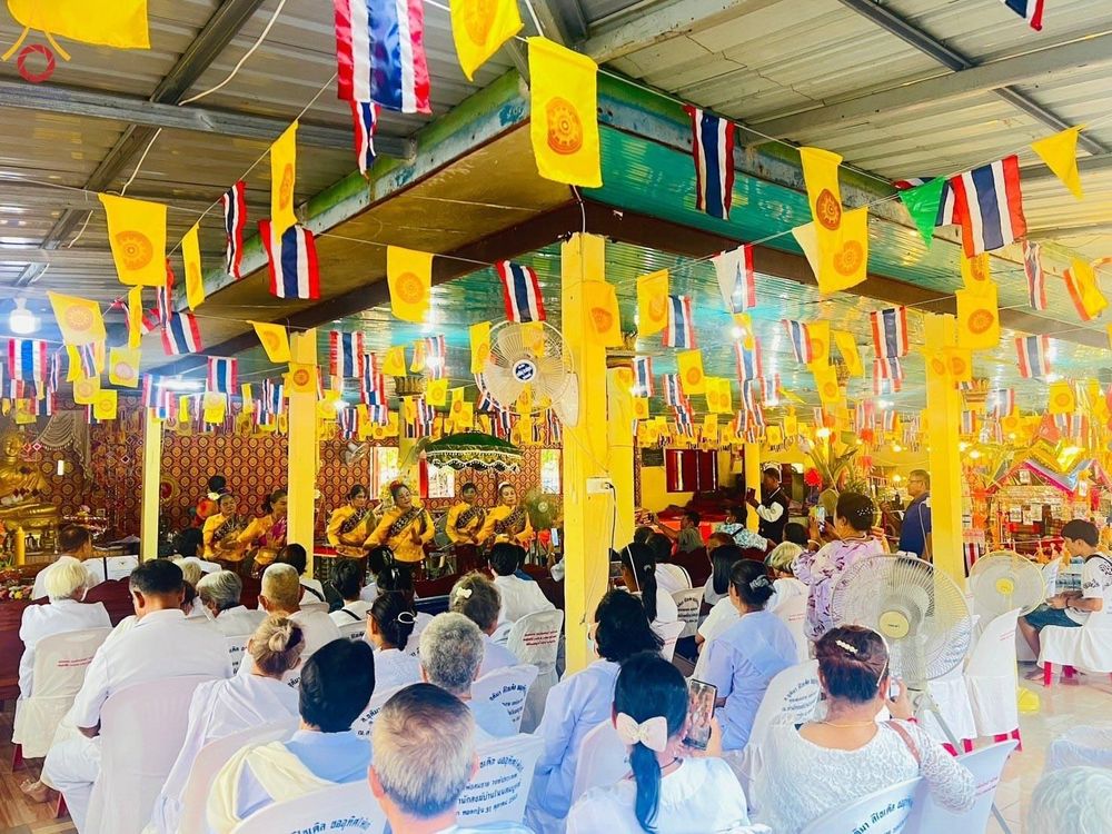 ภาพ No.164473:พิธีทอดกฐิน ณ วัดโนนสมบูรณ์ จ.ปราจีนบุรี ในโครงการกฐินสามัคคีทั่วไทย 30,000 วัด บูชาธรรม 80 ปี หลวงพ่อธัมมชโย โดย คณะศิษยานุศิษย์วัดพระธรรมกาย วันที่ 20 ตุลาคม พ.ศ. 2567