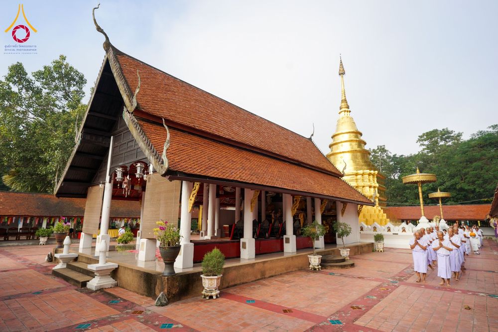 ภาพ No.179909:พิธีบรรพชาสามเณรและอุปสมบท โครงการบรรพชาอุปสมบทหมู่บูชาธรรมมหาปูชนียจารย์ ณ วัดพระธาตุจอมทอง และ วัดพระธาตุศรีโคมคำ อ.เมือง จ.พะเยา วันอังคารที่ ๓ ธันวาคม พ.ศ. ๒๕๖๗