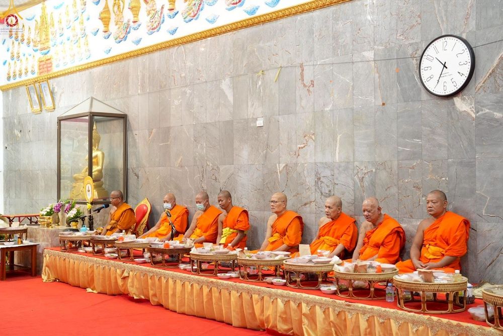 ภาพ No.253779:วันที่ 12 ตุลาคม พ.ศ. 2568 พิธีทอดกฐินสามัคคีทั่วไทย 30,000 วัด โดยคณะศิษยานุศิษย์ บูชาธรรม 81 ปี หลวงพ่อธัมมชโย ณ วัดดอกไม้ เขตยานนาวา กรุงเทพฯ