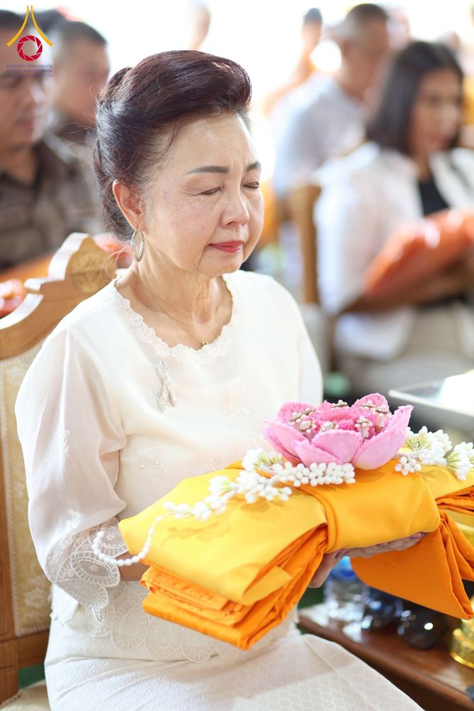 ภาพ No.274379:วันที่ 4 พฤศจิกายน พ.ศ. 2568 พิธีทอดกฐินสามัคคีทั่วไทย ณ วัดวังปลาสร้อย ต.ดอนคา อ.ท่าตะโก จ.นครสวรรค์ โดยคณะศิษยานุศิษย์ บูชาธรรม 81 ปี หลวงพ่อธัมมชโย