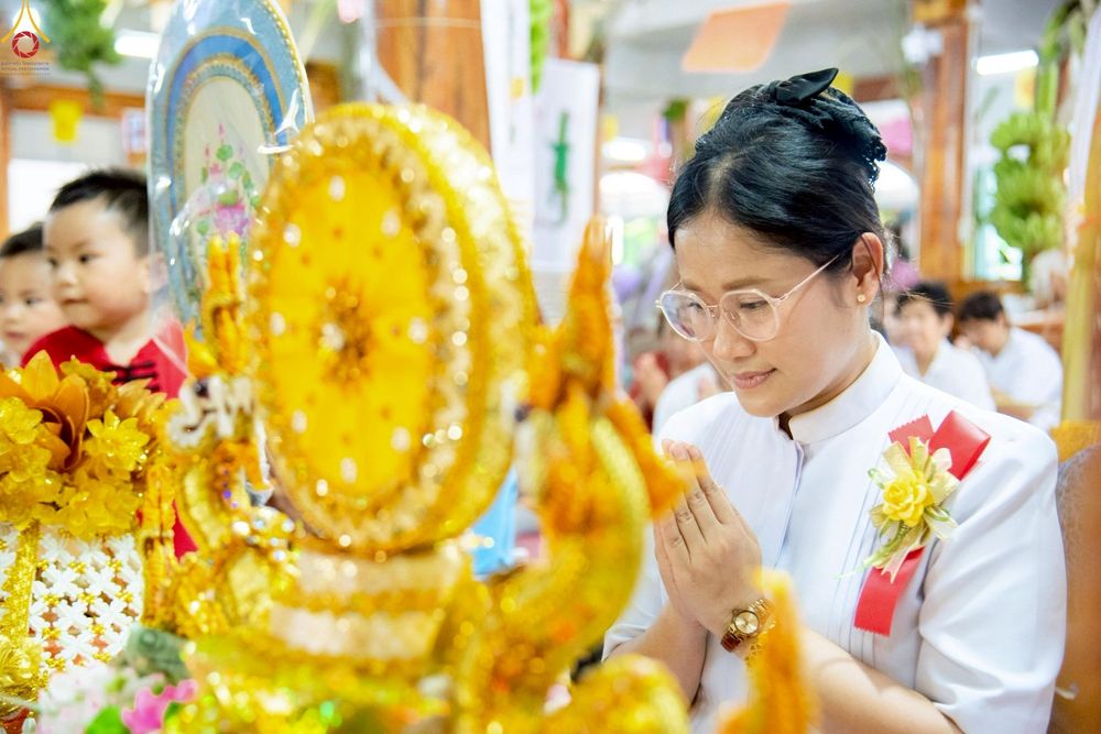 ภาพ No.269366:วันที่ 25 ตุลาคม พ.ศ. 2568 พิธีทอดกฐินสามัคคีทั่วไทย ณ วัดอัมพุมัญยาราม (ห้วยใหญ่)  อ.สระโบสถ์ จ.ลพบุรี โดยคณะศิษยานุศิษย์ บูชาธรรม 81 ปี หลวงพ่อธัมมชโย