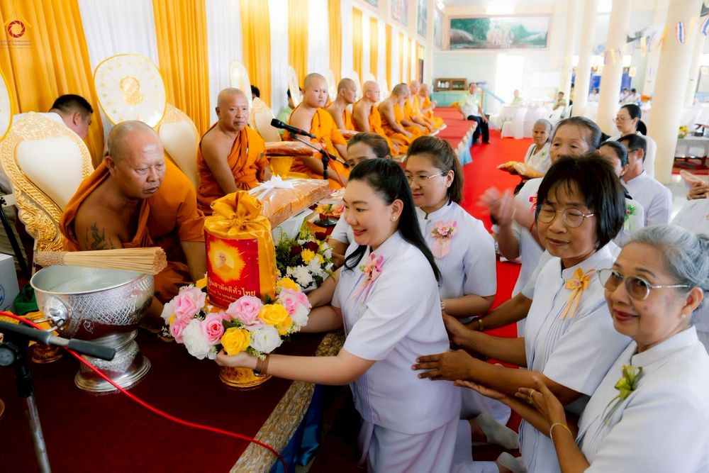 ภาพ No.268824:วันที่ 25 ตุลาคม พ.ศ. 2568 พิธีทอดกฐินสามัคคีทั่วไทย ณ วัดโคกแจง อ.มโนรมย์ จ.ชัยนาท โดยคณะศิษยานุศิษย์ บูชาธรรม 81 ปี หลวงพ่อธัมมชโย