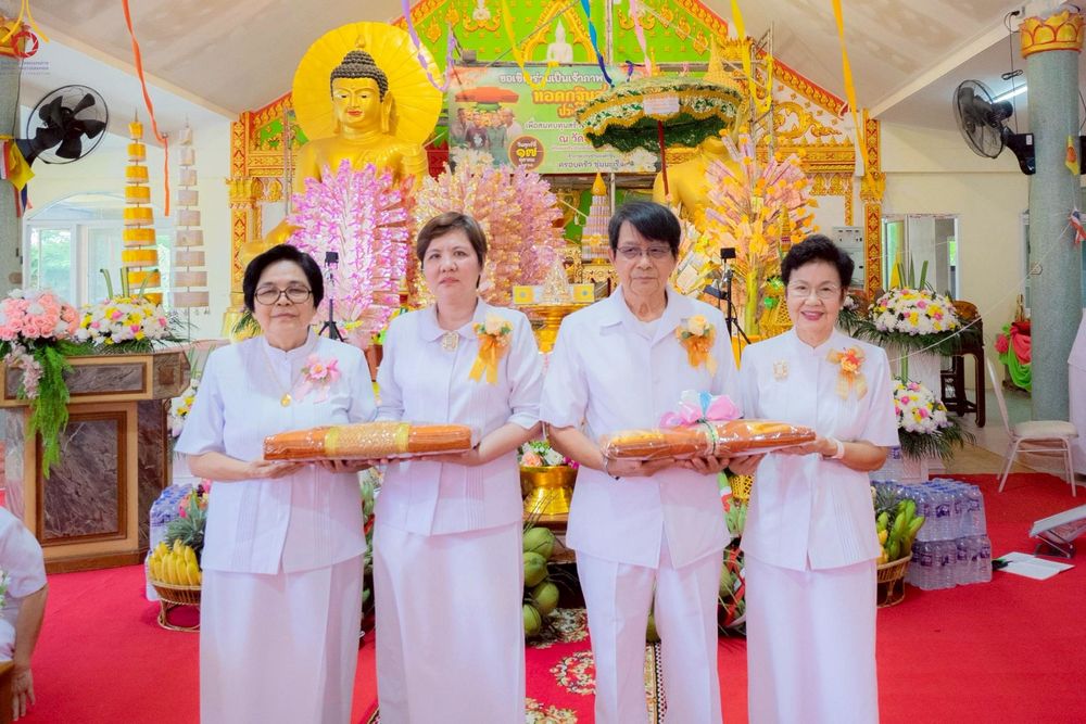 ภาพ No.256566:วันที่ 17 ตุลาคม พ.ศ. 2568 พิธีทอดกฐินสามัคคีทั่วไทย 30,000 วัด โดยคณะศิษยานุศิษย์ บูชาธรรม 81 ปี หลวงพ่อธัมมชโย หลวงพ่อธัมมชโย ณ วัดบ้านพระ จ.นครราชสีมา