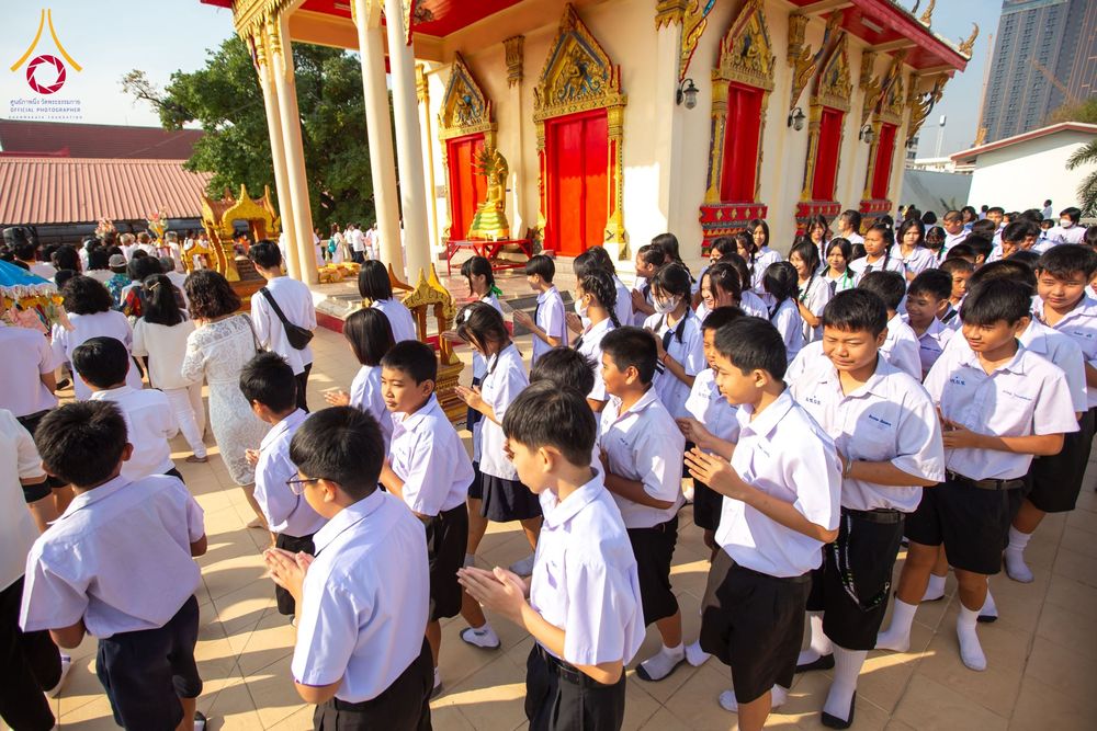 ภาพ No.205153:พิธีทอดผ้าป่าทำนุบำรุงศาสนสถาน ณ วัดบางขัน ตำบลคลองหนึ่ง อำเภอคลองหลวง จังหวัดปทุมธานี ในโครงการธรรมยาตรา กตัญญูบูชา มหาปูชนียาจารย์ พระมงคลเทพมุนี(สด จนฺทสโร) พระผู้ปราบมาร อนุสรณ์สถาน 7 แห่ง ปีที่ 13 วันที่ 30 มกราคม พ.ศ. 2568