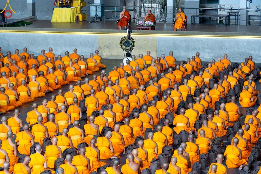 ภาพ No.128164:พิธีอัญเชิญพระบรมสารีริกธาตุ " ใจกลางเมืองนครหาดใหญ่ " เพื่อประดิษฐาน ณ มหารัตนเจดีย์สิริปทุมสวรรค์ (เจดีย์อริยพุทธะ 5 พระองค์) ศูนย์ปฏิบัติธรรมภาคใต้ อ.บางกล่ำ จ.สงขลา  วันที่ 9 มีนาคม พ.ศ.2567 (ชุดที่ 1)
