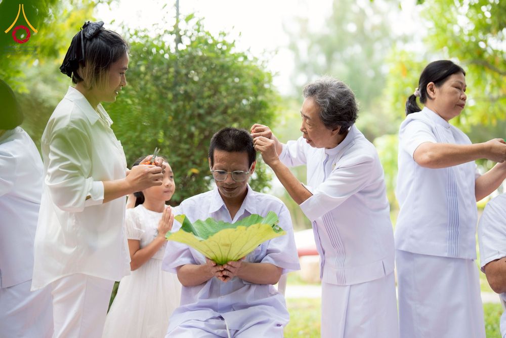 ภาพ No.278211:วันศุกร์ที่ 5 ธันวาคม พ.ศ. 2568 (วันพ่อแห่งชาติ) พิธีบรรพชาอุปสมบทหมู่ธรรมทายาท จำนวน 16 รูป โครงการบรรพชาอุปสมบทหมู่ รุ่นบูชาธรรมมหาปูชนียาจารย์ ประจำปี 2568  ณ ศูนย์ปฏิบัติธรรมและอบรมเยาวชนพระนครศรีอยุธยา จ.พระนครศรีอยุธยา