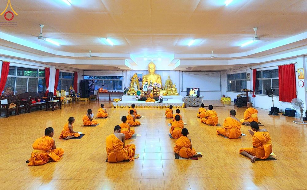 ภาพ No.61755:Photo Story พะเยาสว่างแล้ว กิจวัตรสามเณร โครงการบรรพชาสามเณร ฟื้นฟูพระพุทธศาสนาทั่วไทย  ณ ศูนย์ส่งเสริมศีลธรรมจังหวัดพะเยา โบราณสถานพระธาตุจอมทอง ต.บ้านต๋อม อ.เมือง จ.พะเยา