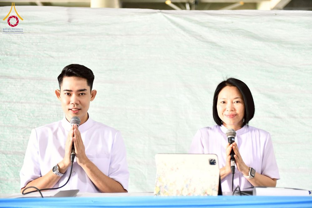 ภาพ No.256634:วันที่ 11 ตุลาคม พ.ศ. 2568 พิธีตักบาตรฉลองพระใหม่  โครงการอุปสมบทบูชาธรรม 141 ปี  พระมงคลเทพมุนี (สด จนฺทโร) ผู้ค้นพบวิชชาธรรมกาย ณ มหาวิหารคด 9 วัดพระธรรมกาย