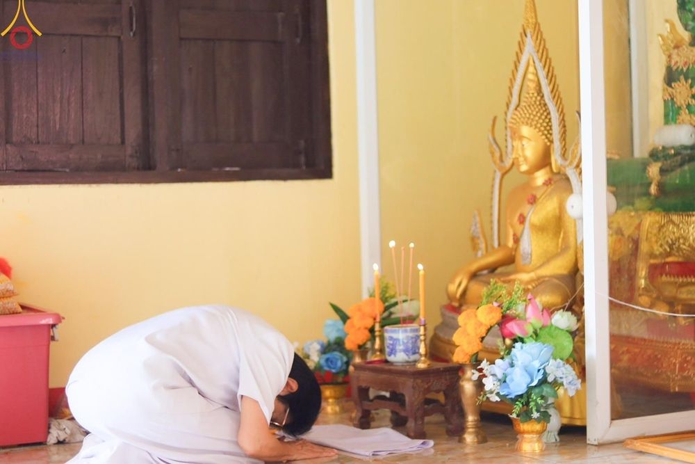 ภาพ No.168250:พิธีทอดกฐิน ณ วัดถนนโค้ง จ.ลพบุรี ในโครงการกฐินสามัคคีทั่วไทย 30,000 วัด บูชาธรรม 80 ปี หลวงพ่อธัมมชโย โดยคณะศิษยานุศิษย์วัดพระธรรมกาย วันที่ 20 ตุลาคม พ.ศ. 2567