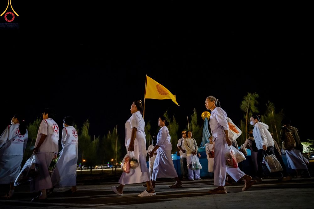 ภาพ No.118433:พิธีตักบาตรพระธรรมยาตรา ปีที่ 12 ณ อนุสรณ์สถานลำดับที่ 5 สถานที่เผยแผ่วิชชาธรรมกายครั้งแรก อนุสรณ์สถานบางปลา จ.นครปฐม วันที่ 25 มกราคม พ.ศ. 2567