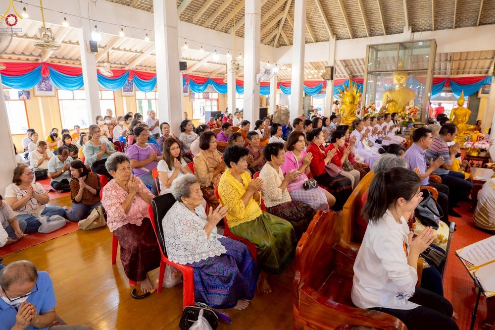 ภาพ No.259531:วันที่ 19 ตุลาคม พ.ศ. 2568 พิธีทอดกฐินสามัคคีทั่วไทย 30,000 วัด โดยคณะศิษยานุศิษย์ บูชาธรรม 81 ปี หลวงพ่อธัมมชโย ณ วัดแก้วฟ้า จ.พระนครศรีอยุธยา