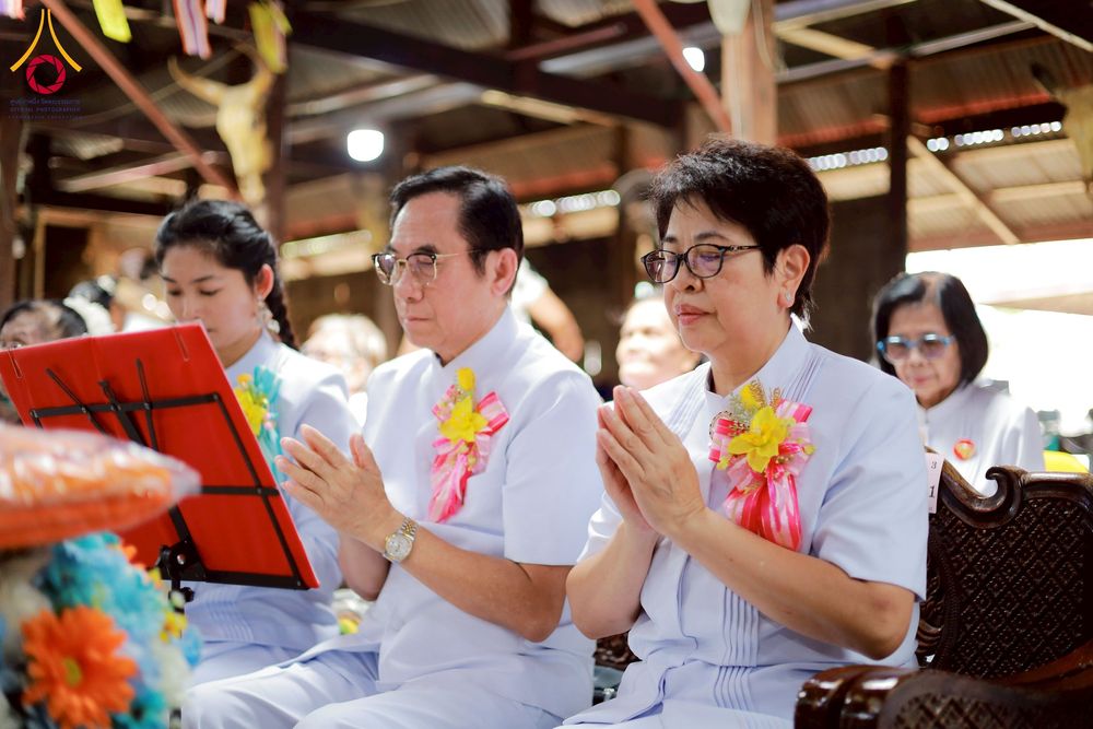 ภาพ No.275705:วันที่ 5 พฤศจิกายน พ.ศ. 2568 พิธีทอดกฐินสามัคคีทั่วไทย ณ วัดดอนหว้า (พิกุลทอง) อ.บ้านลาด จ.เพชรบุรี โดยคณะศิษยานุศิษย์ บูชาธรรม 81 ปี หลวงพ่อธัมมชโย