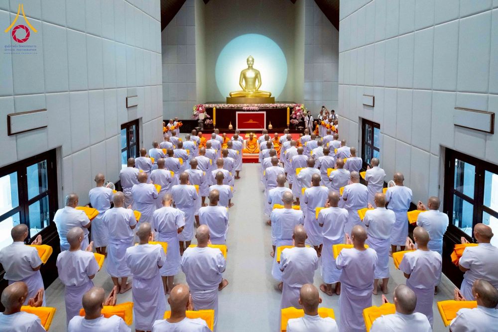 ภาพ No.277695:วันเสาร์ที่ 6 ธันวาคม พ.ศ. 2568 พิธีบรรพชาอุปสมบทและพิธีถวายบาตร โครงการอุปสมบทบูชาธรรมมหาปูชนียาจารย์ ประจำปี พ.ศ.2568 โครงการบวชพระนานาชาติ AEC และ WAB รุ่น CEO (นักบริหาร) รุ่นที่ 5 ณ มหาธรรมกายเจดีย์ วัดพระธรรมกาย