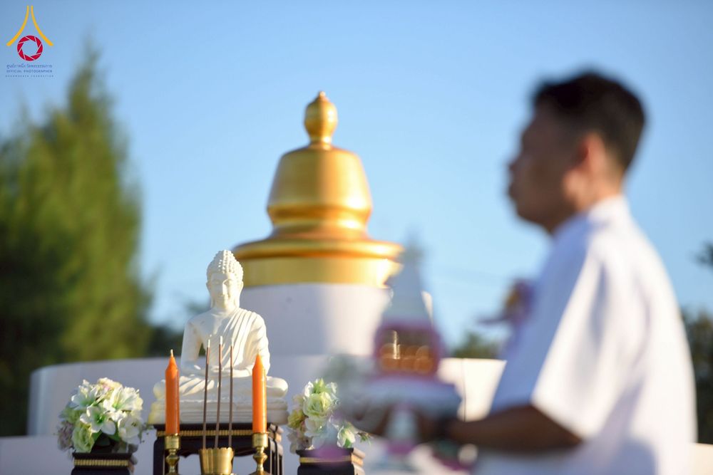 ภาพ No.278063:วันเสาร์ที่ 6 ธันวาคม พ.ศ. 2568 พิธีเวียนประทักษิณ ขอขมามอบผ้าไตร บรรพชาอุปสมบทหมู่ธรรมทายาท จำนวน 53 รูป โครงการอุปสมบทหมู่ รุ่นบูชาธรรมมหาปูชนียาจารย์ ประจำปี 2568 จังหวัดสระบุรี