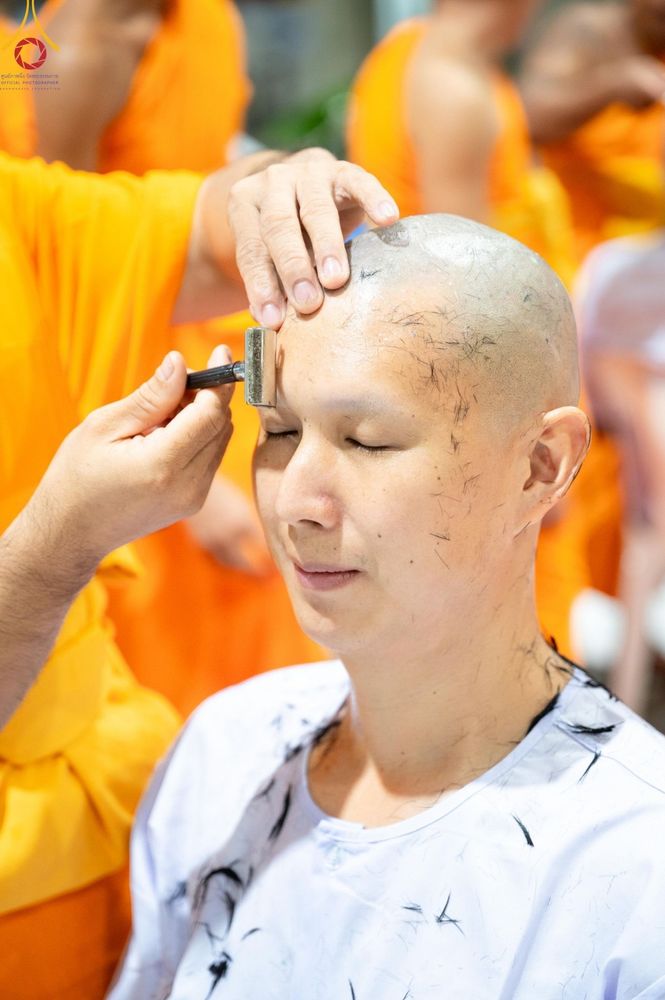 ภาพ No.156631:พิธีบรรพชาอุปสมบท ธรรมทายาท โครงการอุปสมบทหมู่บูชาธรรมครบรอบ 107 ปี วันครูผู้ค้นพบวิชชาธรรมกาย ณ โบสถ์พระไตรปิฏก วัดพระธรรมกาย วันเสาร์ที่ 14 กันยายน พ.ศ. 2567