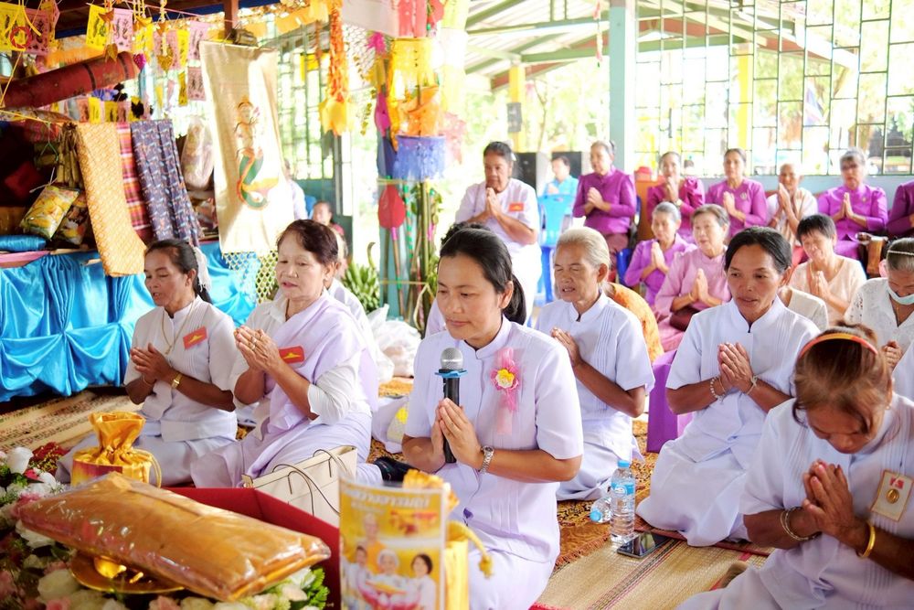 ภาพ No.259092:วันที่ 18 ตุลาคม พ.ศ. 2568 พิธีทอดกฐินสามัคคีทั่วไทย 30,000 วัด โดยคณะศิษยานุศิษย์ บูชาธรรม 81 ปี หลวงพ่อธัมมชโย ณ วัดสว่างอารมณ์  อ.แคนดง จ.บุรีรัมย์