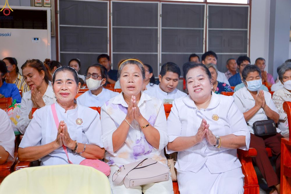 ภาพ No.260121:วันที่ 19 ตุลาคม พ.ศ. 2568 พิธีทอดกฐินสามัคคีทั่วไทย 30,000 วัด โดยคณะศิษยานุศิษย์ บูชาธรรม 81 ปี หลวงพ่อธัมมชโย วัดบัวโรย อ.บางเสาธง จ.สมุทรปราการ