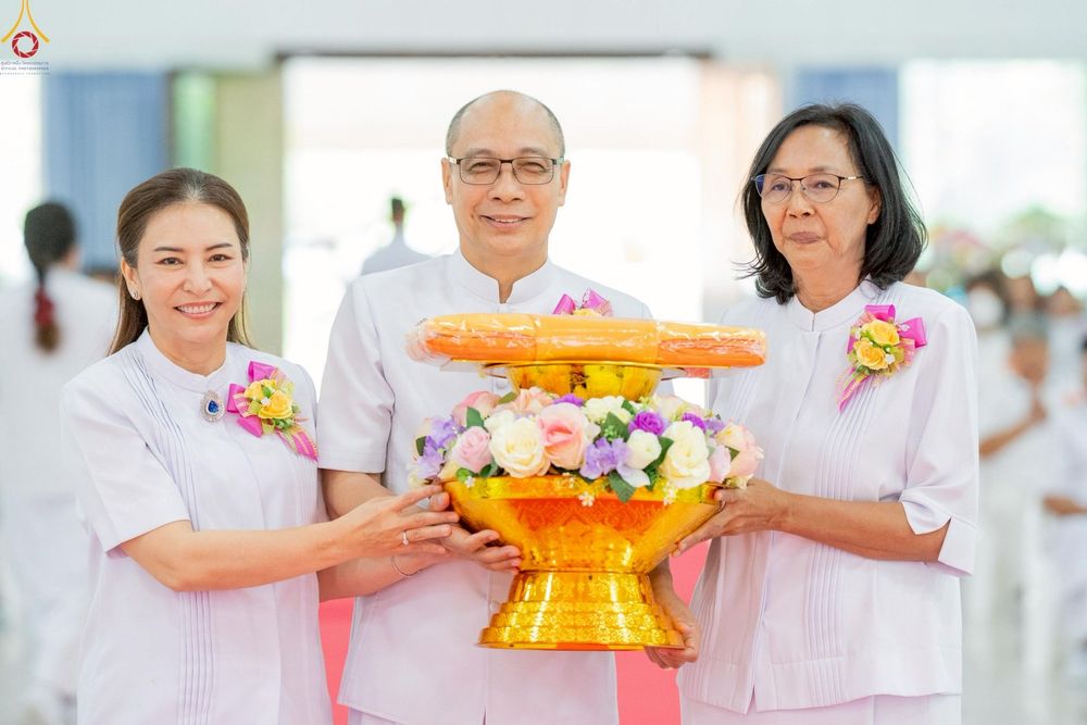 ภาพ No.241773:วันเสาร์ที่ 23 สิงหาคม พ.ศ. 2568 ปฐมผ้าป่าสถาปนาองค์พระเจดีย์ "ซื้อดินปรับพื้นที่ลานธรรม รองรับองค์พระเจดีย์เพื่อสร้างสันติภาพโลก" ณ ศูนย์ปฏิบัติธรรมระยอง (บ้านช่องลม)