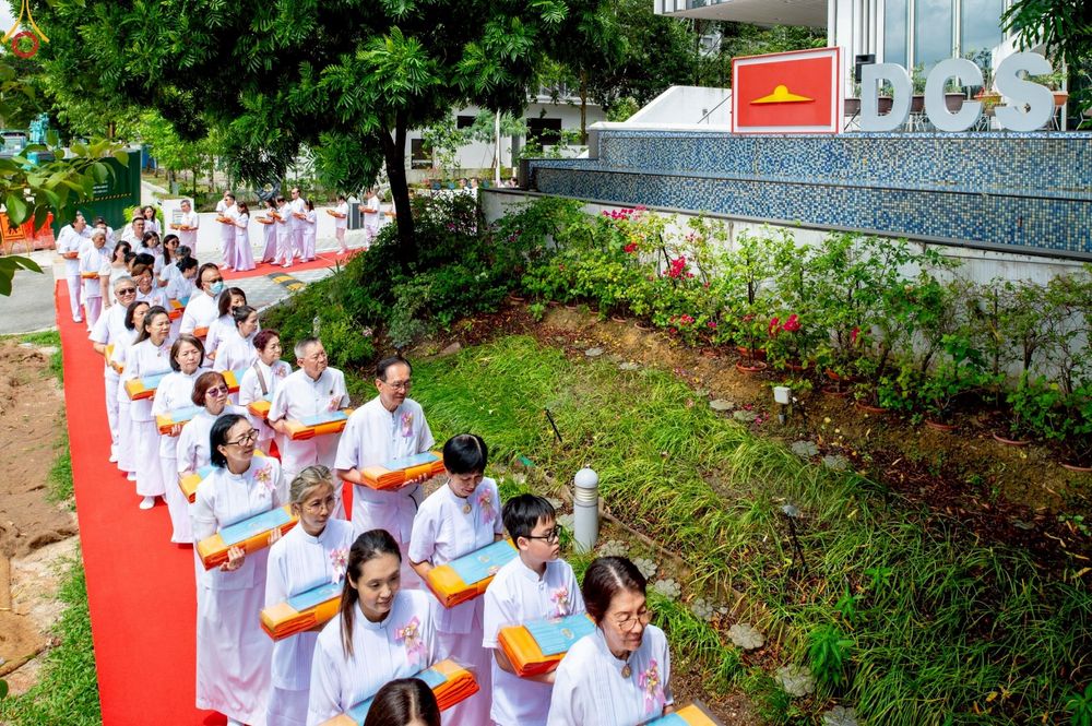 ภาพ No.254225:วันที่ 12 ตุลาคม พ.ศ. 2568 พิธีทอดกฐินสามัคคีวัดพระธรรมกายสิงคโปร์  新加坡法身寺功德衣法会 Dhammakaya Centre Singapore Kathina Ceremony  