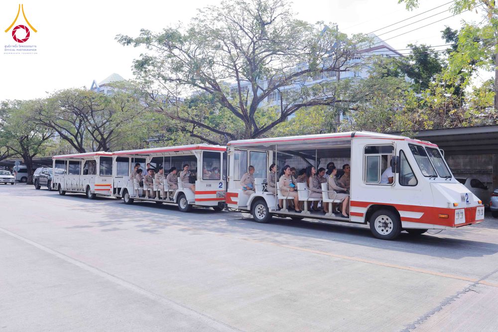 ภาพ No.311514:วันจันทร์ที่ 23 กุมภาพันธ์ พ.ศ. 2569 เปิดโลกทัศน์ผู้บริหารสถานศึกษายุคใหม่ เรียนรู้ต้นแบบการพัฒนาคนผ่านพลัง “บวร–V-Star” ผู้เข้ารับการพัฒนาตามโครงการ สพฐ. ศึกษาดูงานวัดพระธรรมกาย เสริมภาวะผู้นำคุณธรรมสู่การบริหารโรงเรียนอย่างยั่งยืน ณ อาคาร 100 ปี คุณยาย