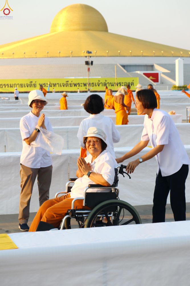 ภาพ No.320274:วันที่ 3-7 เมษายน พ.ศ.2569 การเตรียมงาน ณ ลานธรรม เพื่องานถวายมหาสังฆทาน 40,000 กว่าวัดทั่วประเทศ วันคุ้มครองโลก 22 เมษายน พ.ศ.2569 วัดพระธรรมกาย