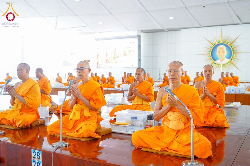 ภาพ No.310108:วันที่ 7 กุมภาพันธ์ พ.ศ. 2569 พิธีถวายภัตตาหารเมนูสวรรค์ เพื่อการบรรลุธรรม ณ หอฉันคุณยายอาจารย์ฯ วัดพระธรรมกาย