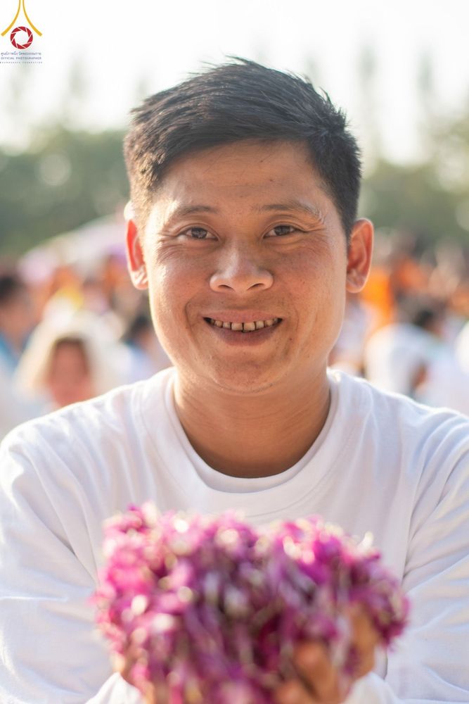 ภาพ No.206128:HAPPY FACE @ธรรมยาตรา # 1 ในโครงการธรรมยาตรา กตัญญูบูชา มหาปูชนียาจารย์ พระมงคลเทพมุนี(สด จนฺทสโร) พระผู้ปราบมาร อนุสรณ์สถาน 7 แห่ง ปีที่ 13 ระหว่างวันที่ 2-31 มกราคม พ.ศ. 2568