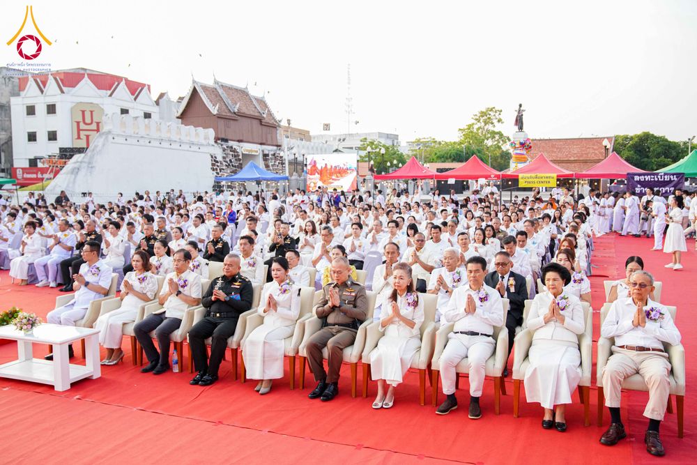 ภาพ No.312765:วันอาทิตย์ที่ 8 มีนาคม พ.ศ.2569 ทำบุญเมืองนครราชสีมา 558 ปี ตักบาตรพระ 10,000 รูป (ภาพชุดที่ 2)