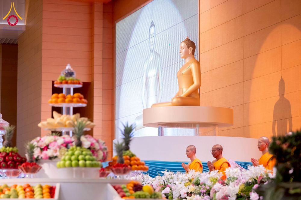 ภาพ No.277189:วันอาทิตย์ที่ 7 ธันวาคม พ.ศ. 2568 พิธีบูชาข้าวพระ ณ สภาธรรมกายสากล วัดพระธรรมกาย