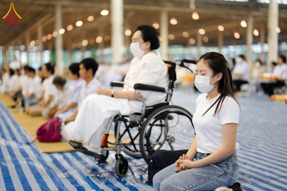 ภาพ No.306227:วันที่ 30 มกราคม พ.ศ. 2569 พิธีถวายภัตตาหารเป็นสังฆทาน แด่พระธรรมยาตรา ณ วัดพระธรรมกาย  จังหวัดปทุมธานี ในโครงการธรรมยาตรา กตัญญูบูชา มหาปูชนียาจารย์ พระมงคลเทพมุนี(สด จนฺทสโร) พระผู้ปราบมาร อนุสรณ์สถาน 7 แห่ง ปีที่ 14