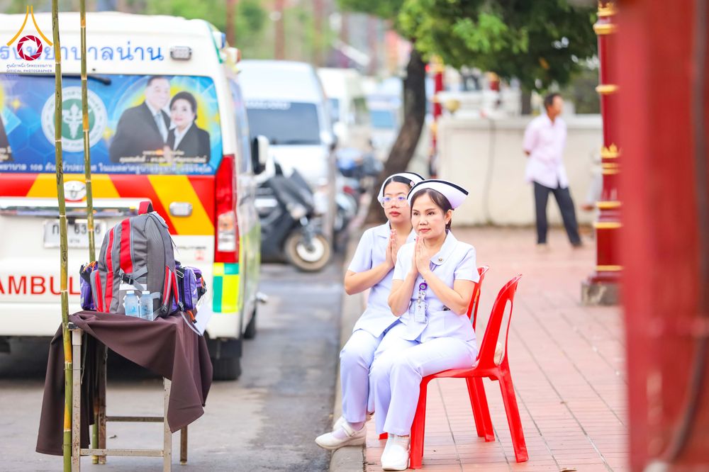 ภาพ No.310848:วันอาทิตย์ที่ 22 กุมภาพันธ์ พ.ศ. 2569 พิธีตักบาตรเเด่คณะพระภิกษุสงฆ์ 1,111 รูป จังหวัดน่าน หนึ่งในโครงการตักบาตรพระ 2,000,000 รูป 77 จังหวัดทั่วไทย ในวาระอันเป็นมงคลยิ่ง ครบรอบ 744 ปี นครน่าน สืบสานศรัทธา ทำบุญใหญ่ของเมืองน่าน ณ ข่วงเมือง วัดภูมินทร์ อำเ