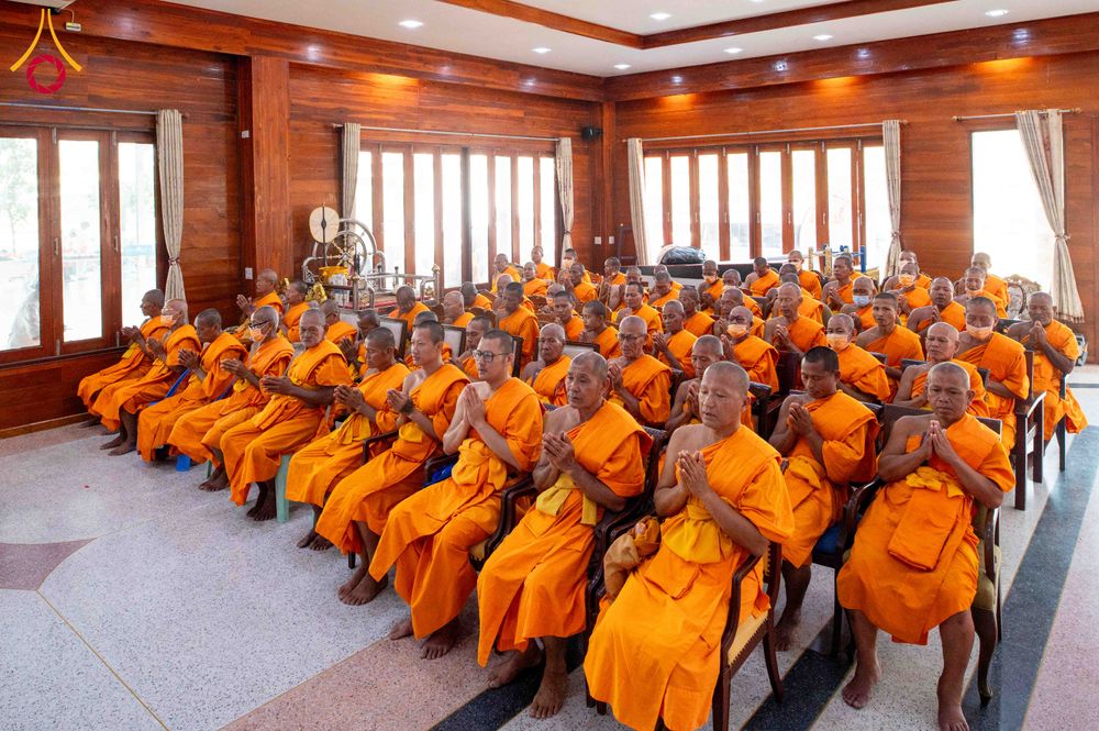 ภาพ No.304449:วันที่ 27 มกราคม พ.ศ. 2569 พิธีทอดผ้าป่าทำนุบำรุงศาสนสถาน ณ วัดบางไผ่นารถ ต.บางไทรป่า อ.บางเลน จ.นครปฐม ในโครงการธรรมยาตรา กตัญญูบูชา มหาปูชนียาจารย์ พระมงคลเทพมุนี(สด จนฺทสโร) พระผู้ปราบมาร อนุสรณ์สถาน 7 แห่ง ปีที่ 14