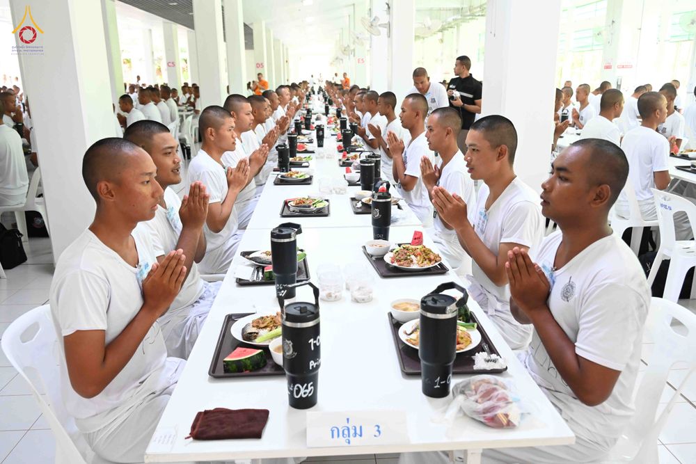 ภาพ No.340539:วันที่ 24-25 กรกฎาคม พ.ศ. 2569 โครงการพัฒนาคุณธรรม จริยธรรม สำหรับนักเรียนนายสิบตำรวจ (นสต.) รุ่นที่ 17 ศูนย์ฝึกอบรมตำรวจภูธรภาค 1 ได้จัดกิจกรรม WalkRally สวดมนต์นั่งสมาธิ และฟังธรรมจากพระอาจารย์ ณ ศูนย์ปฏิบัติธรรมเวิล์ดพีช วัลเล่ย์ (World Peace Valley) 