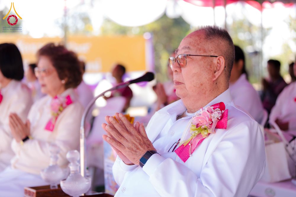 ภาพ No.309211:วันเสาร์ที่ 7 กุมภาพันธ์ พ.ศ.2569 พิธีบรรจุพระบรมสารีริกธาตุ ประดิษฐาน  ณ เจดีย์วัดทุ่งเจริญธรรม อ.อมก๋อย จ.เชียงใหม่