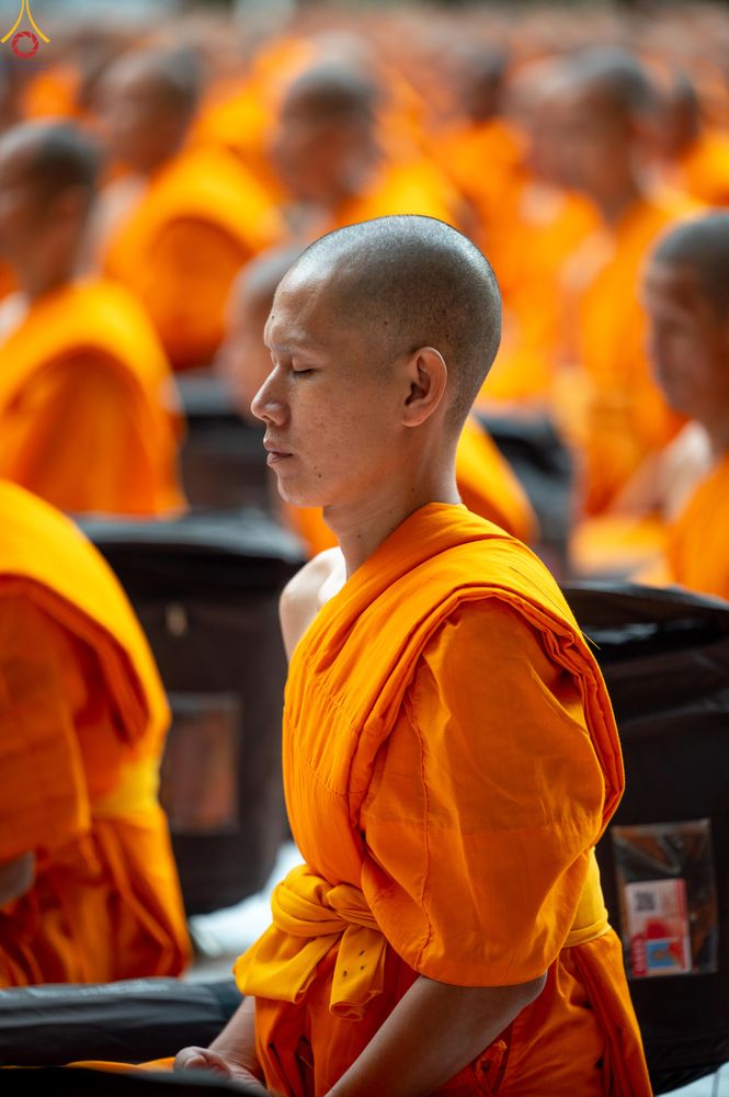 ภาพ No.288413:วันที่ 4 มกราคม พ.ศ. 2569 พระธรรมยาตราปฏิบัติธรรม และถ่ายภาพหมู่ประวัติศาสตร์ ในโครงการธรรมยาตรา กตัญญูบูชา มหาปูชนียาจารย์ พระมงคลเทพมุนี(สด จนฺทสโร) พระผู้ปราบมาร อนุสรณ์สถาน 7 แห่ง ปีที่ 14 ณ อนุสรณ์สถานมหาวิหารพระมงคลเทพมุนี (โลตัสแลนด์) อ.สองพี่น้อง