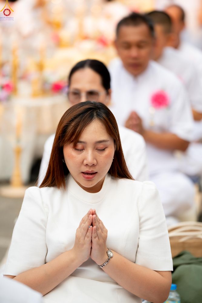 ภาพ No.296945:วันที่ 17 มกราคม พ.ศ. 2569 พิธีจุดประทีปถวายเป็นพุทธบูชา และบูชาธรรมมหาปูชนียาจารย์  ณ วัดโบสถ์บน ต.บางคูเวียง จ.นนทบุรี อนุสรณ์สถานลำดับที่ 4 สถานที่เกิดด้วยกายธรรม ในโครงการธรรมยาตรา กตัญญูบูชา มหาปูชนียาจารย์ พระมงคลเทพมุนี(สด จนฺทสโร) พระผู้ปราบมาร อ