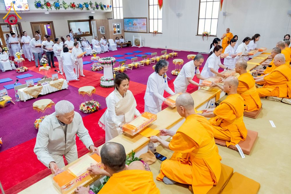 ภาพ No.274260:วันอาทิตย์ที่ 26 ตุลาคม พ.ศ. 2568  พิธีทอดกฐินธรรมชัย สร้างทุกสิ่ง ณ วัดพระธรรมกายออเรกอน ประเทศสหรัฐอเมริกา