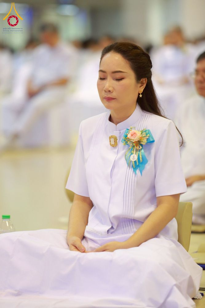 ภาพ No.264301:วันอาทิตย์ที่ 2 พฤศจิกายน พ.ศ. 2568 พิธีบูชาข้าวพระ ณ สภาธรรมกายสากล วัดพระธรรมกาย