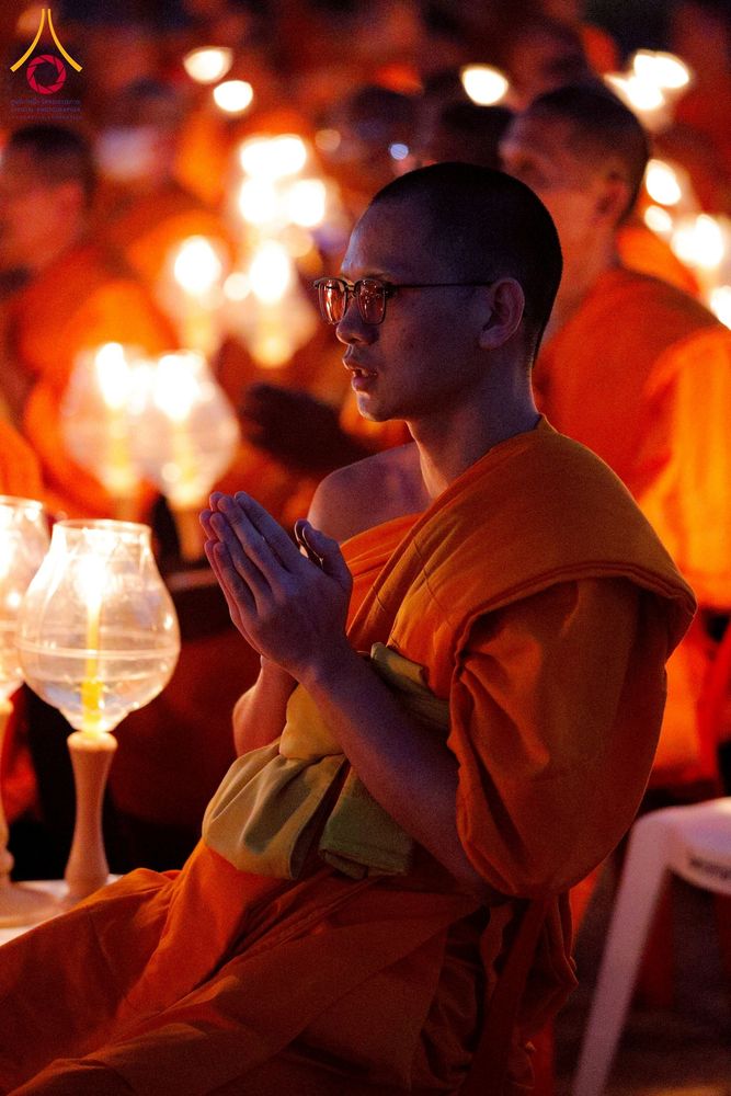 ภาพ No.275277:วันอาทิตย์ที่ 30 พฤศจิกายน พ.ศ. 2568 พิธีจุดประทีปถวายเป็นพุทธบูชา ณ ศูนย์ปฏิบัติธรรมระยอง (บ้านช่องลม)
