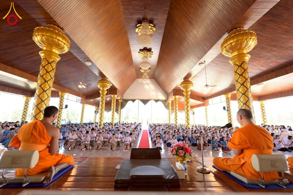 ภาพ No.274861:วันที่ 28 พฤศจิกายน พ.ศ. 2568 รวมพลังเด็กดี V-Star ผู้นำฟื้นฟูศีลธรรมโลก ประจำปี 2568 จังหวัดอุบลราชธานี ณ วัดป่าอุบลแก้ว อ.วารินชำราบ จ.อุบลราชธานี