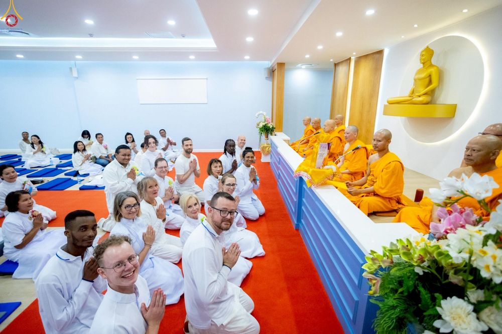 ภาพ No.270409:วันอาทิตย์ที่ 19 ตุลาคม พ.ศ. 2568 พิธีทอดกฐินสามัคคี เพื่อสถาปนากุฏิสงฆ์  น้อมถวายเป็นพุทธบูชาและบูชาธรรม แด่หลวงพ่อธัมมชโย ณ วัดพุทธเคปทาวน์  ประเทศสาธารณรัฐแอฟริกาใต้