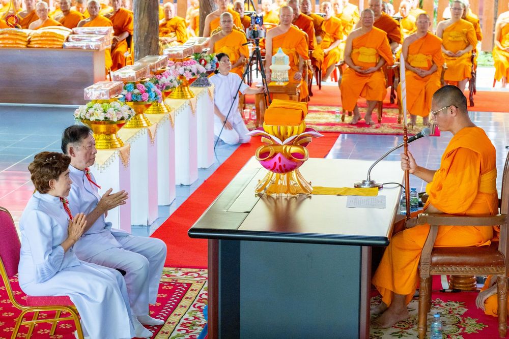 ภาพ No.255857:วันที่ 14 ตุลาคม พ.ศ. 2568 พิธีทอดกฐินสามัคคีทั่วไทย 30,000 วัด โดยคณะศิษยานุศิษย์ บูชาธรรม 81 ปี หลวงพ่อธัมมชโย ณ ศูนย์ปฏิบัติธรรมชัยนาท ต.ธรรมามูล อ.ชัยนาท จ.ชัยนาท