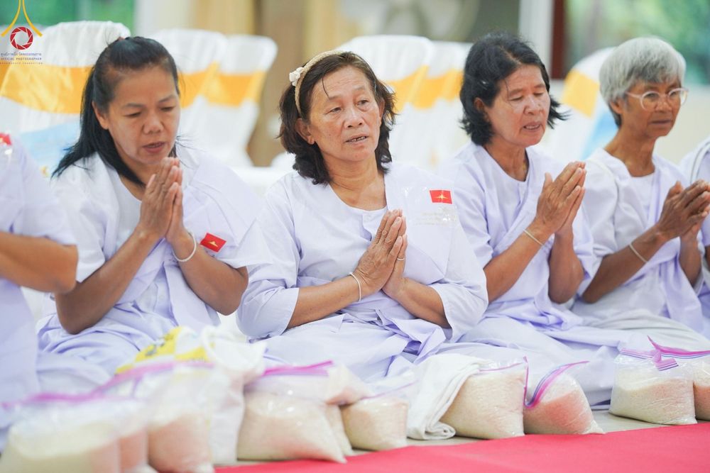 ภาพ No.153726:โครธการอุบาสกแก้ว อุบาสิกาแก้ว รุ่นที่ 1 ตัวแทนทอดกฐินสามัคคีทั่วไทย 30,000 วัด บูชาธรรม 80 ปี หลวงพ่อธัมมชโย ระหว่างวันที่ 6-8 กันยายน พ.ศ. 2567 ณ ศูนย์การศึกษาเขาแก้วเสด็จ จ.ปราจีนบุรี