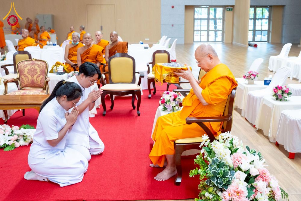 ภาพ No.267217:วันที่ 7 พฤศจิกายน พ.ศ. 2568 พิธีสอบธรรมสนามหลวง นักธรรมชั้นโท - เอก ณ สนามสอบวัดพระธรรมกาย