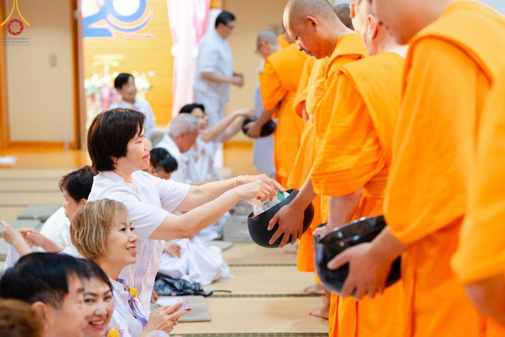 ภาพ No.140559:พิธีทอดผ้าป่าฉลองชัย 20 ปี วัดพระธรรมกายคานากาว่า วันเสาร์ที่ 8 มิถุนายน พ.ศ. 2567