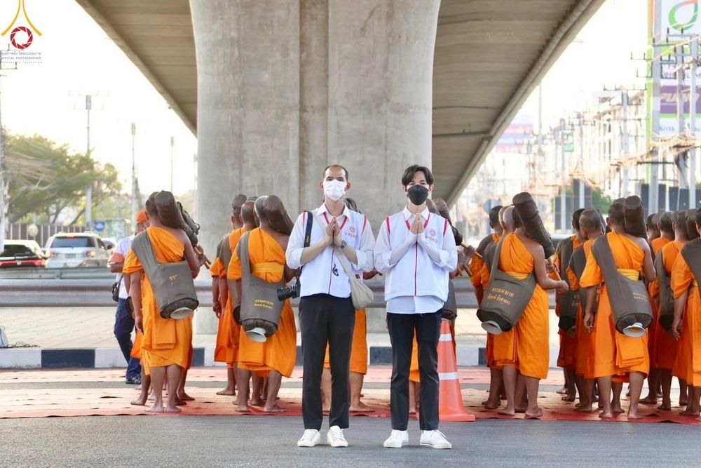 ภาพ No.208081:V.55 สารพัดV สารพัดดี ที่วัดพระธรรมกาย ในโครงการธรรมยาตรา กตัญญูบูชา มหาปูชนียาจารย์ พระมงคลเทพมุนี (สด จนฺทสโร) พระผู้ปราบมาร อนุสรณ์สถาน 7 แห่ง ปีที่ 13 ระหว่างวันที่ 2-31 มกราคม พ.ศ. 2568